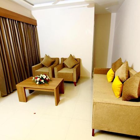 Hotel Panacea Ventures Kollam Dış mekan fotoğraf