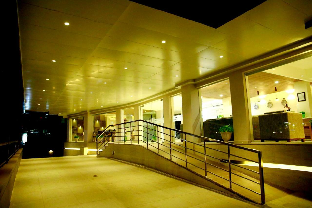 Hotel Panacea Ventures Kollam Dış mekan fotoğraf