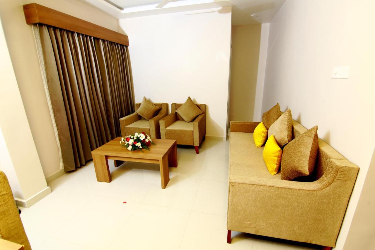 Hotel Panacea Ventures Kollam Dış mekan fotoğraf